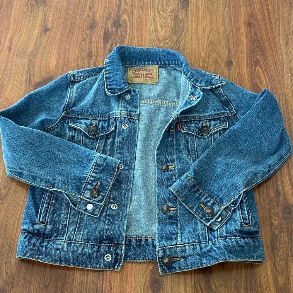 Levi's Kids jean jacket size L